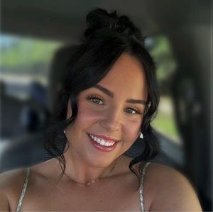 Meet your Posher, Shayla